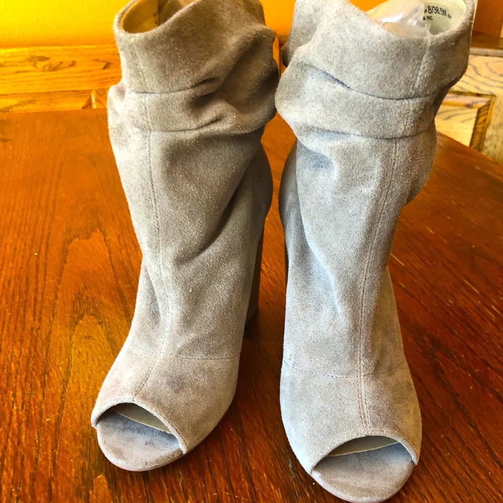 Chinese Laundry break up peep toe booties NIB SZ 8